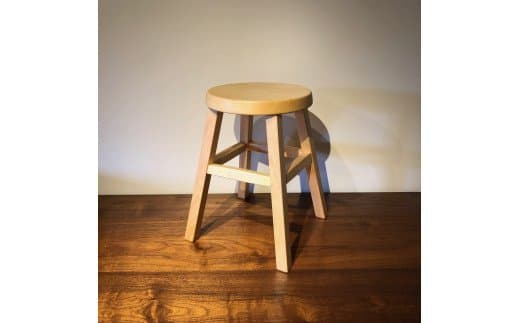 四方転びのスツール（紅松材）/ 丸椅子 スタッキング 伝統工法 無垢材